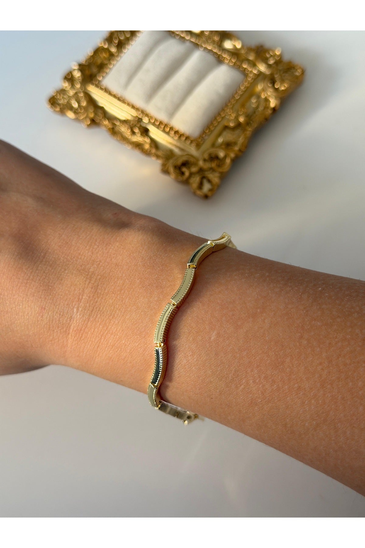 Çelik basic özel seri kıvrım bileklik