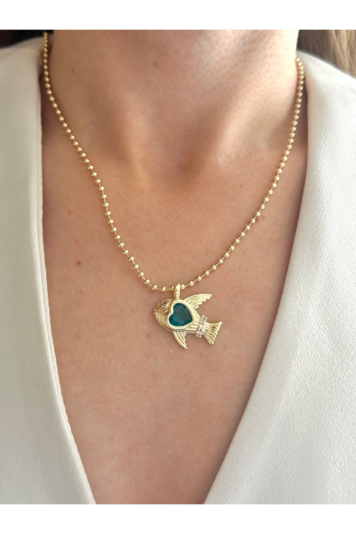 Çelik dorika top zincir kalp detay balık kolye