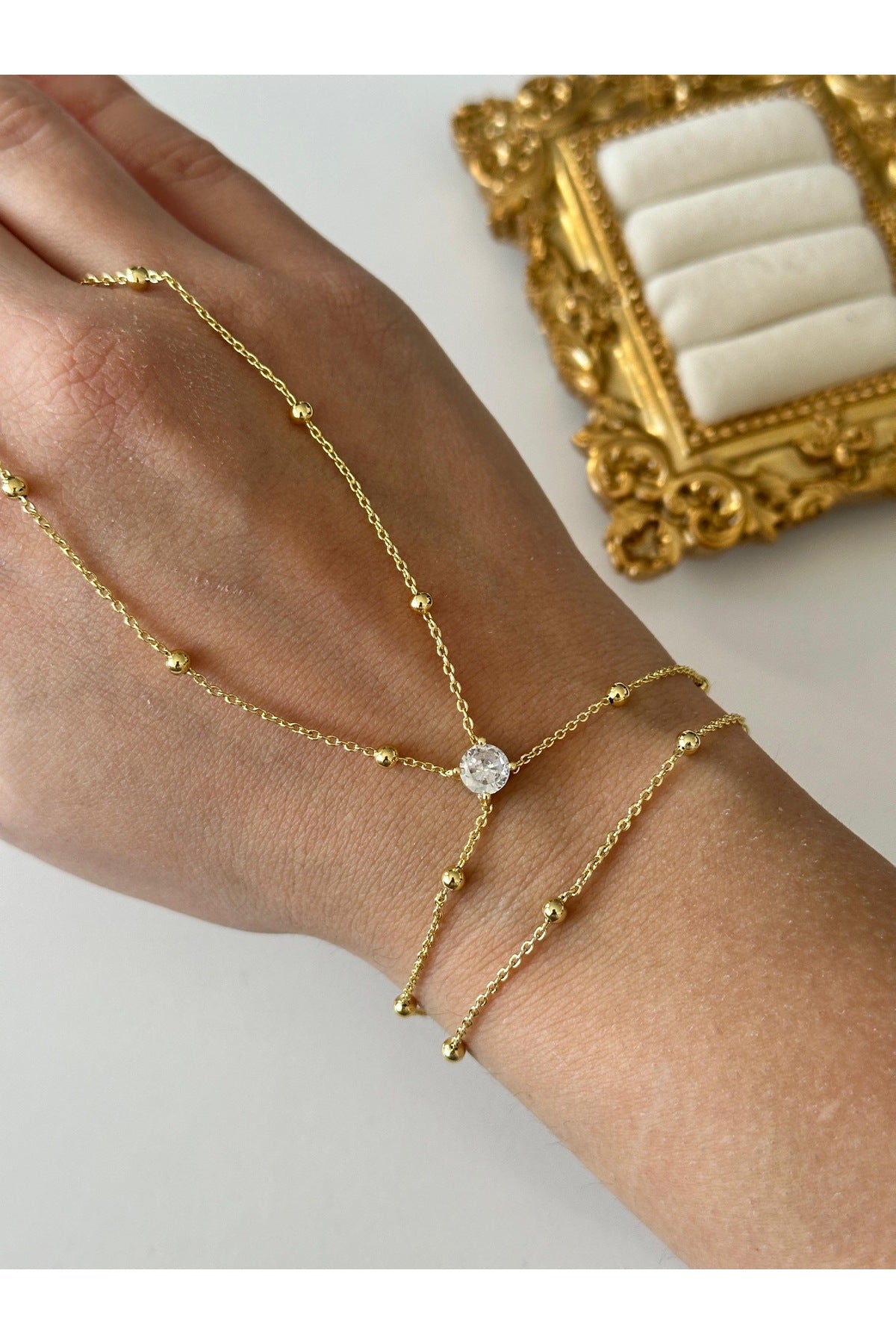 Çelik tek taş detaylı Şahmeran