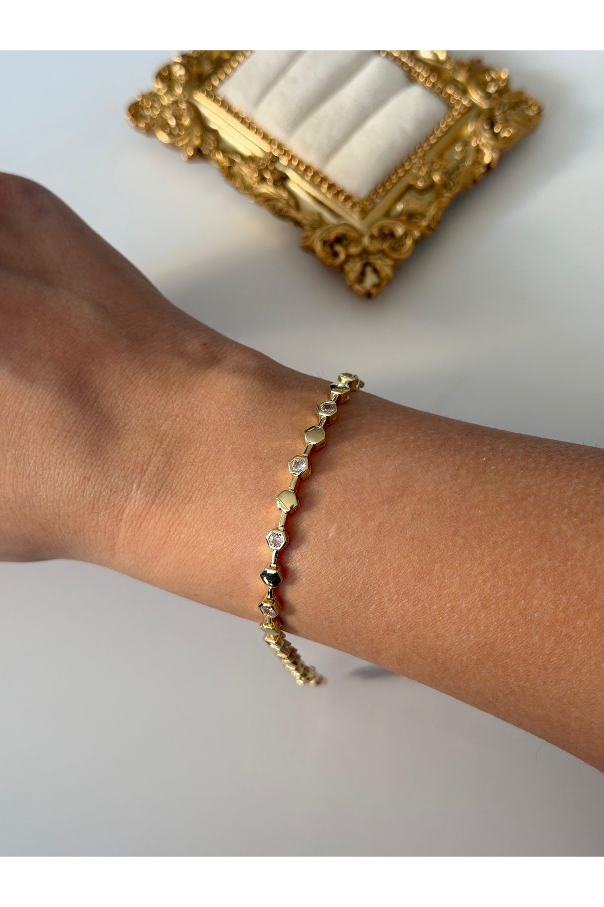 Çelik mini petek zirkon bileklik