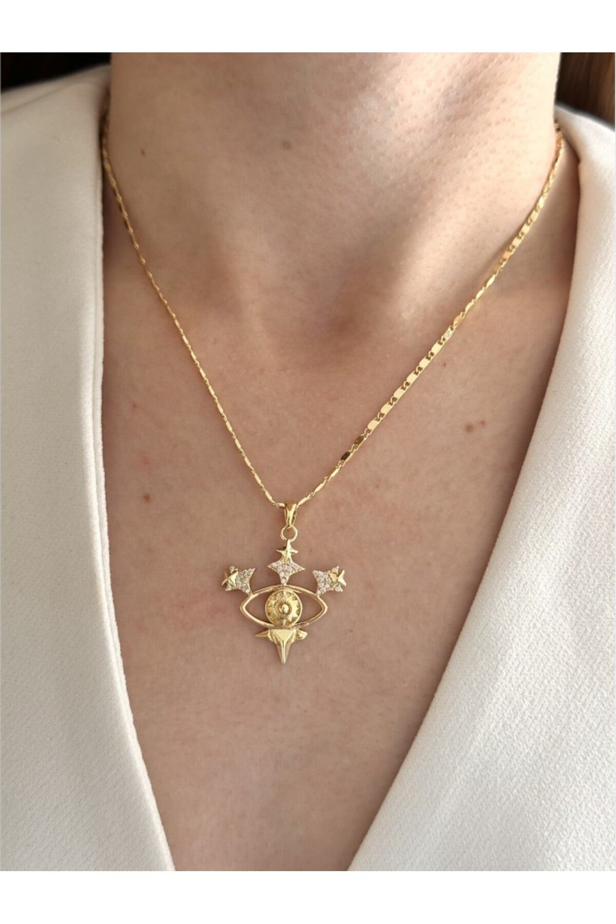 14K Çelik Üzeri Altın Kaplama Üç Yıldız Kolye
