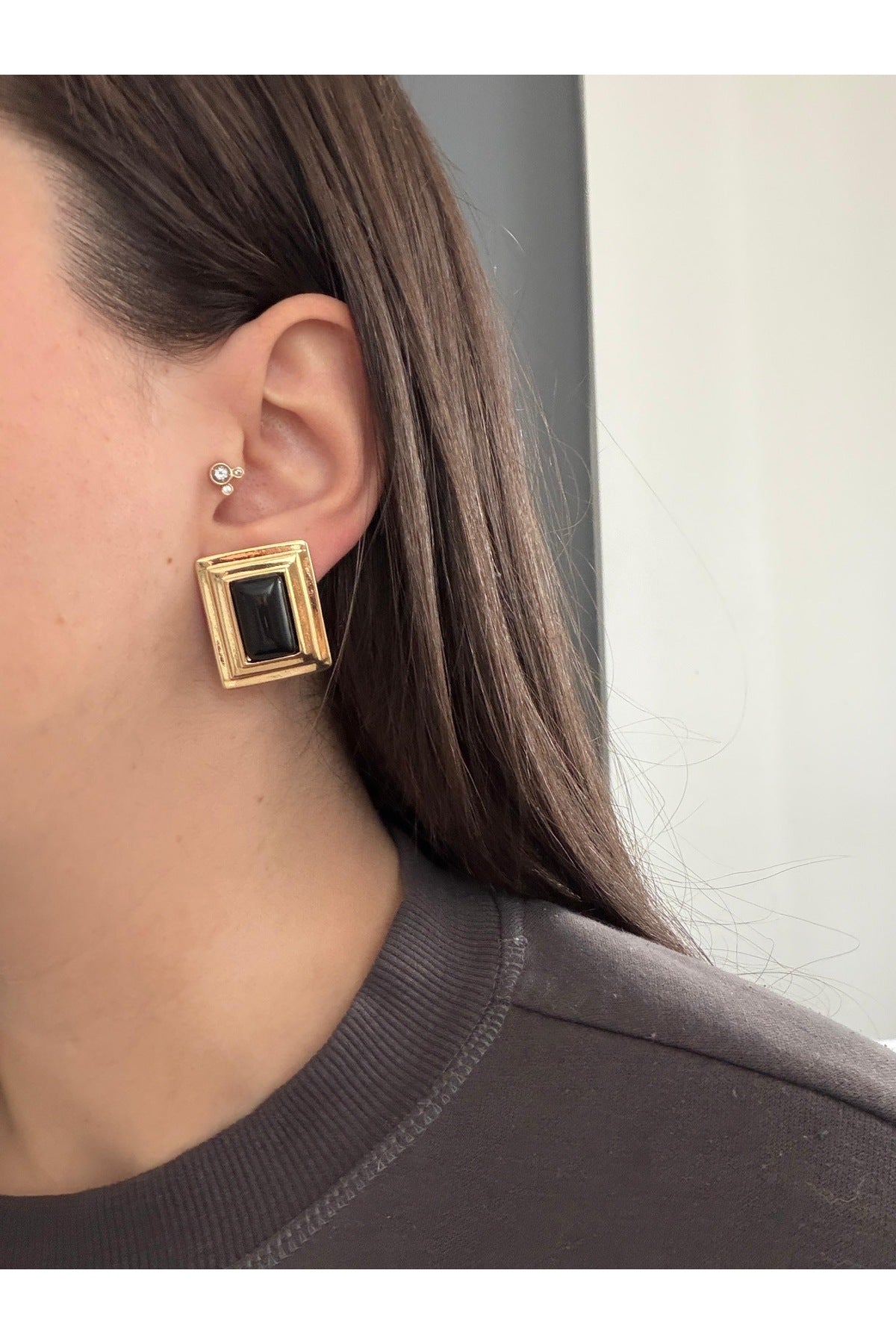 Çelik gold siyah sany küpe