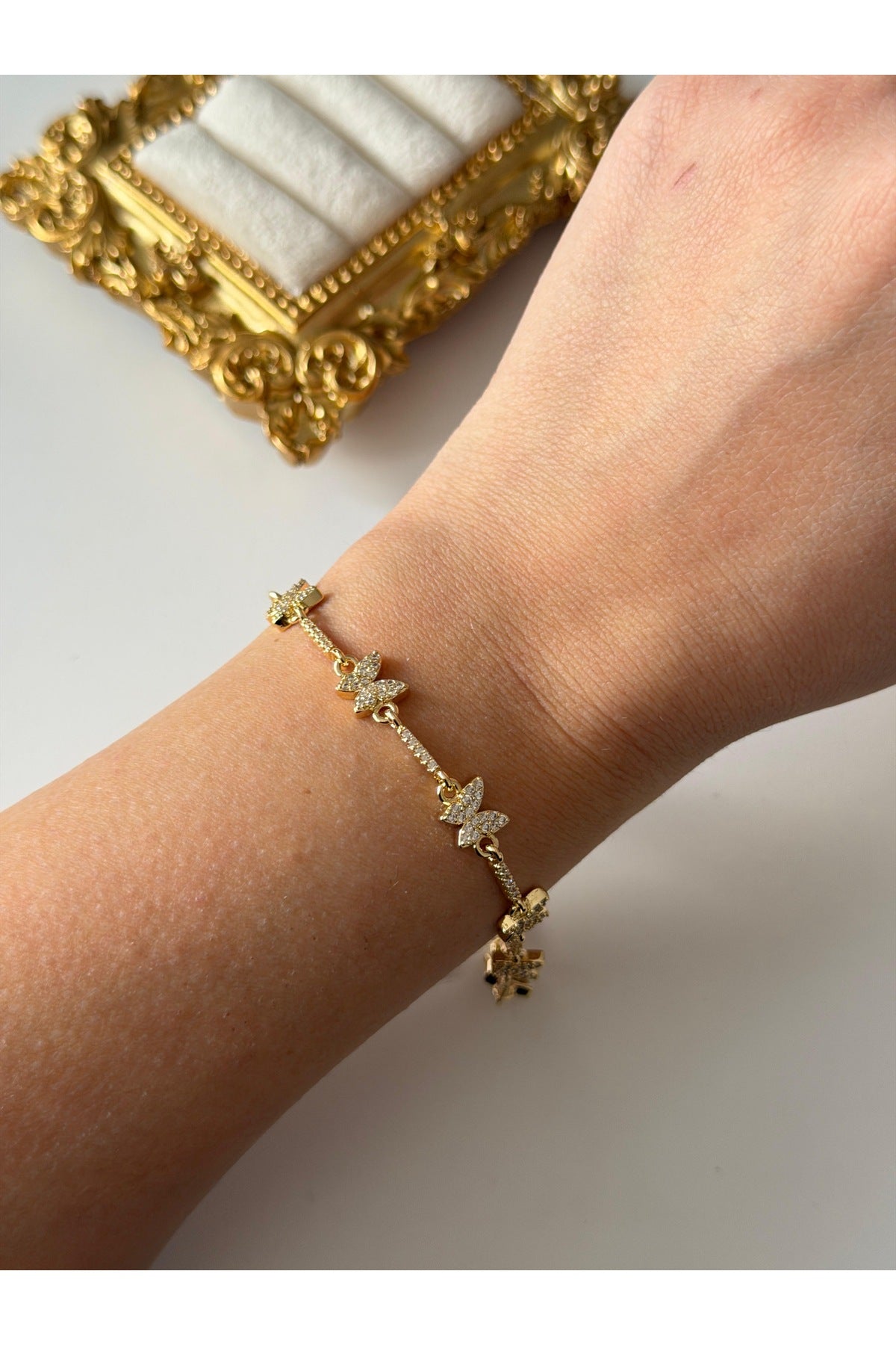 Çelik gold zirkon kelebek bileklik