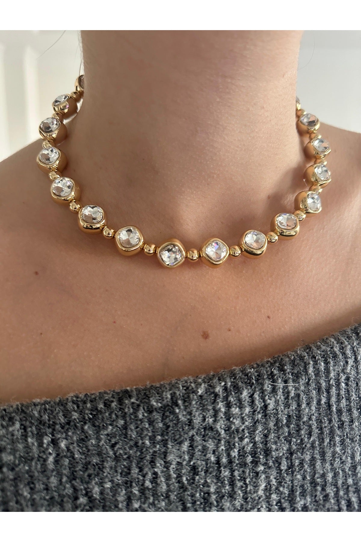 Çelik taş detay Choker