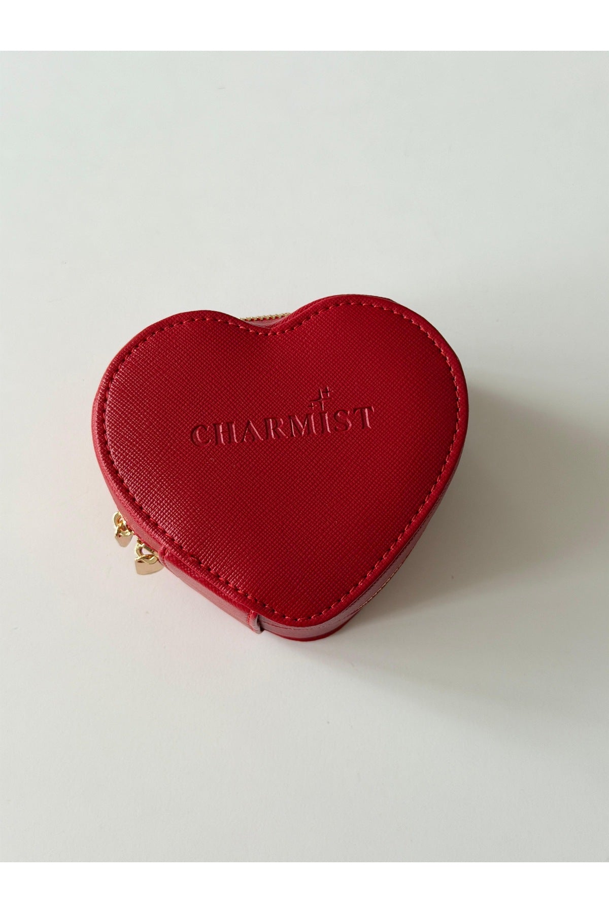 Kırmızı kalp takı çantası