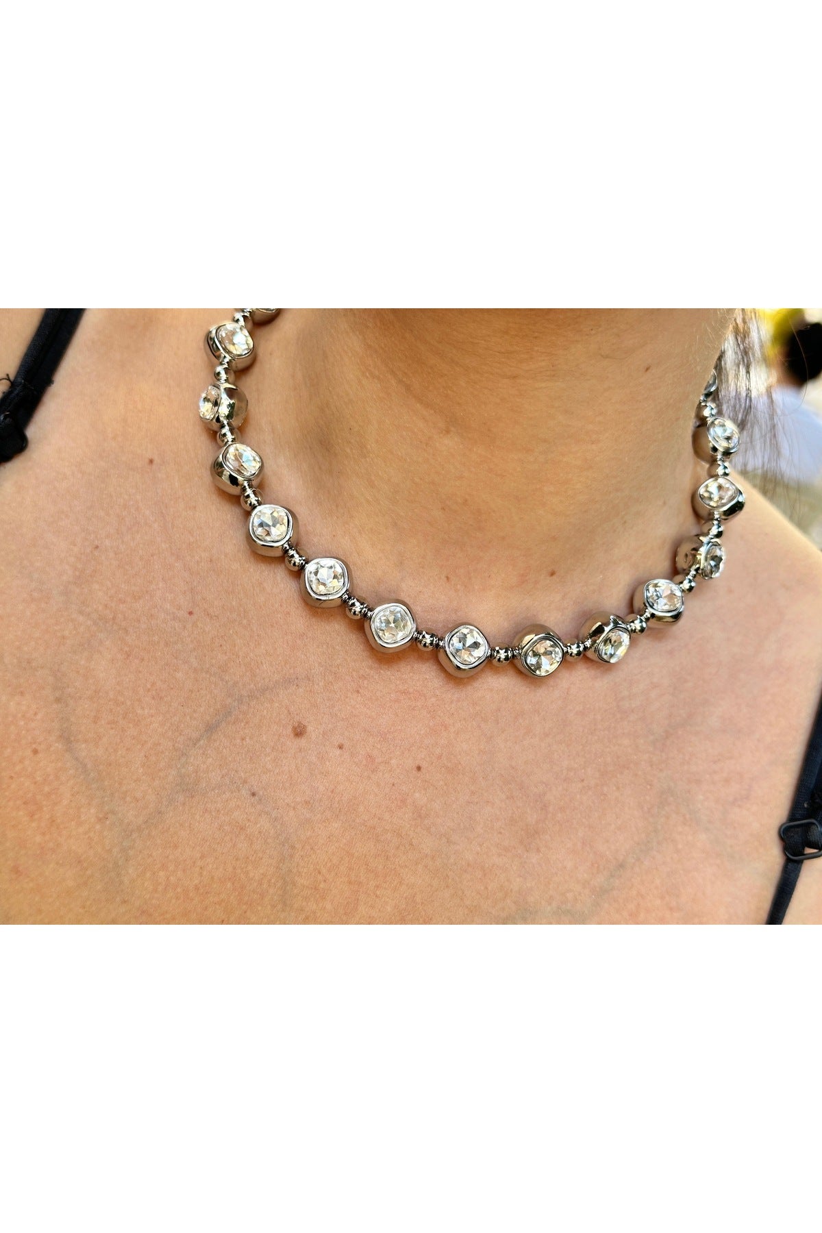 Çelik taş detay Choker