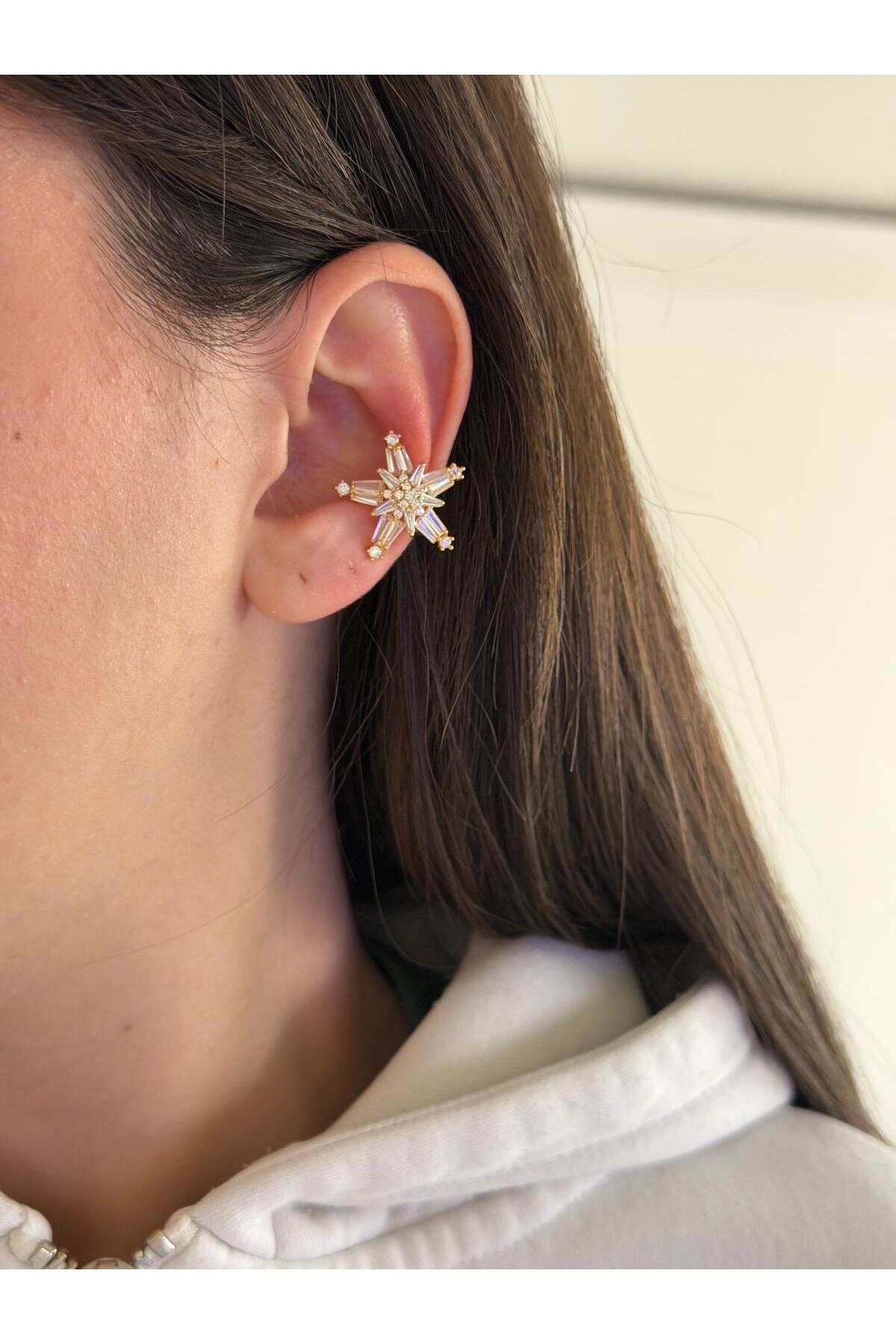 14K Çelik Üzeri Altın Kaplama Özel Seri Kıkırdak Küpe