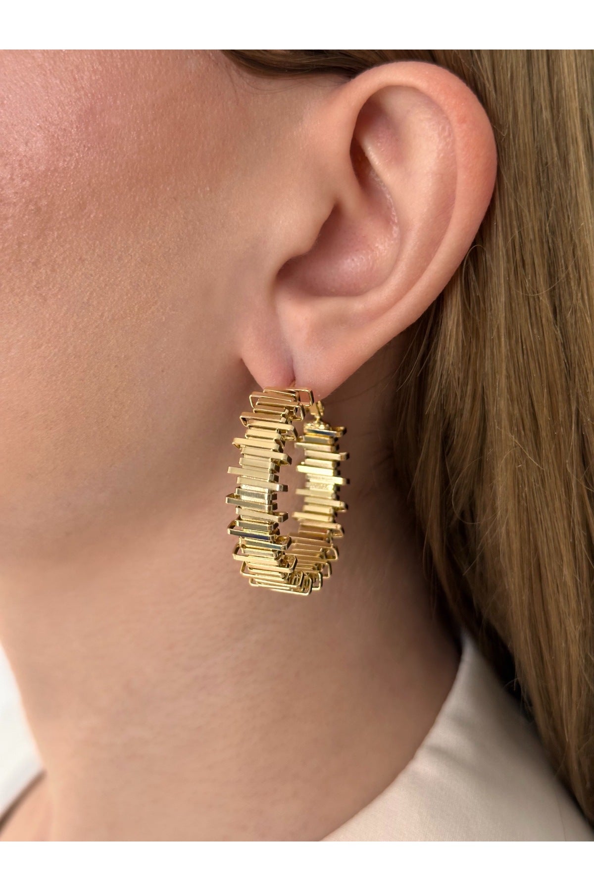 Çelik ritim halka küpe