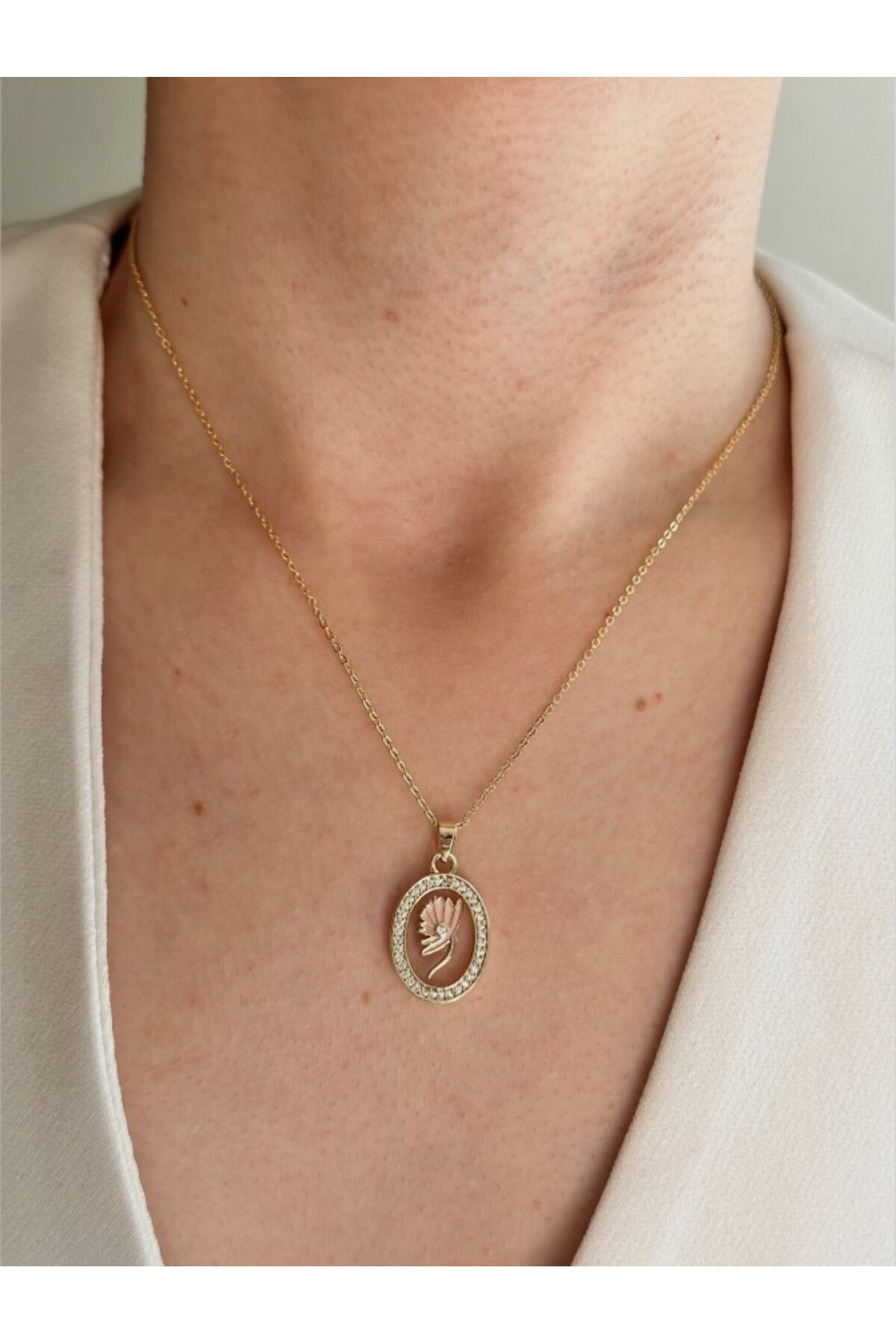 14K Çelik Üzeri Altın Kaplama Cam Pembe Çiçek Kolye