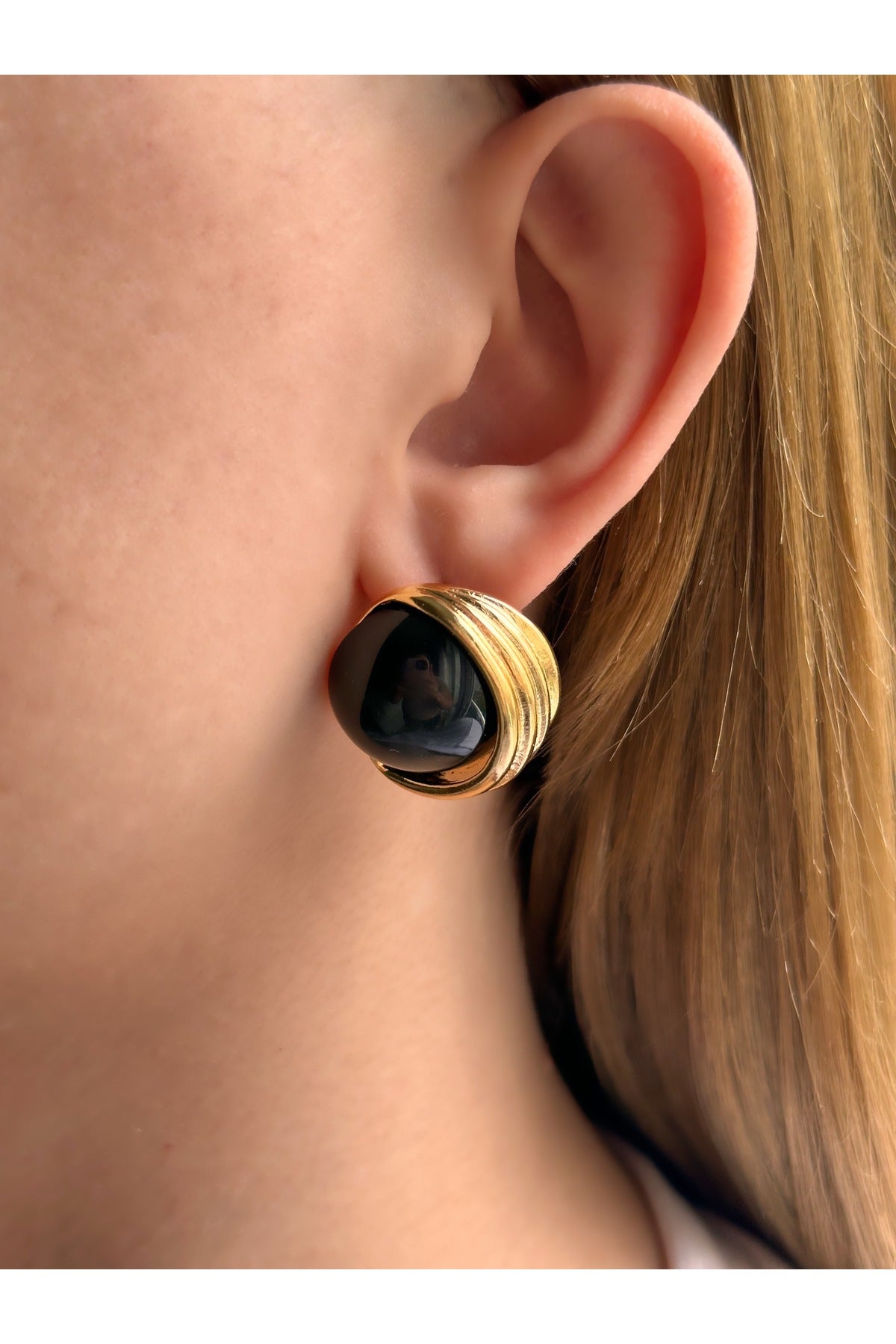 Çelik julya siyah küpe