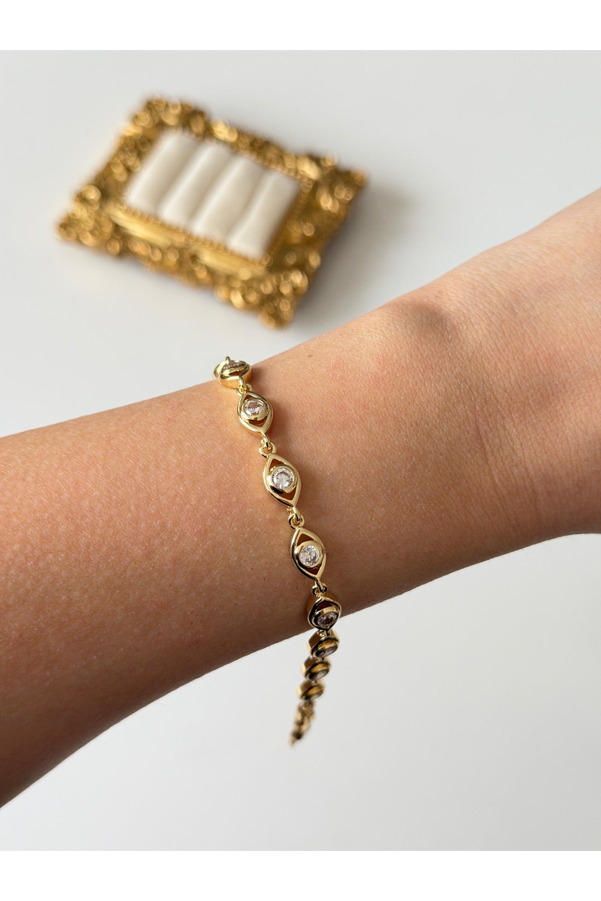 Çelik gold zirkon göz bileklik