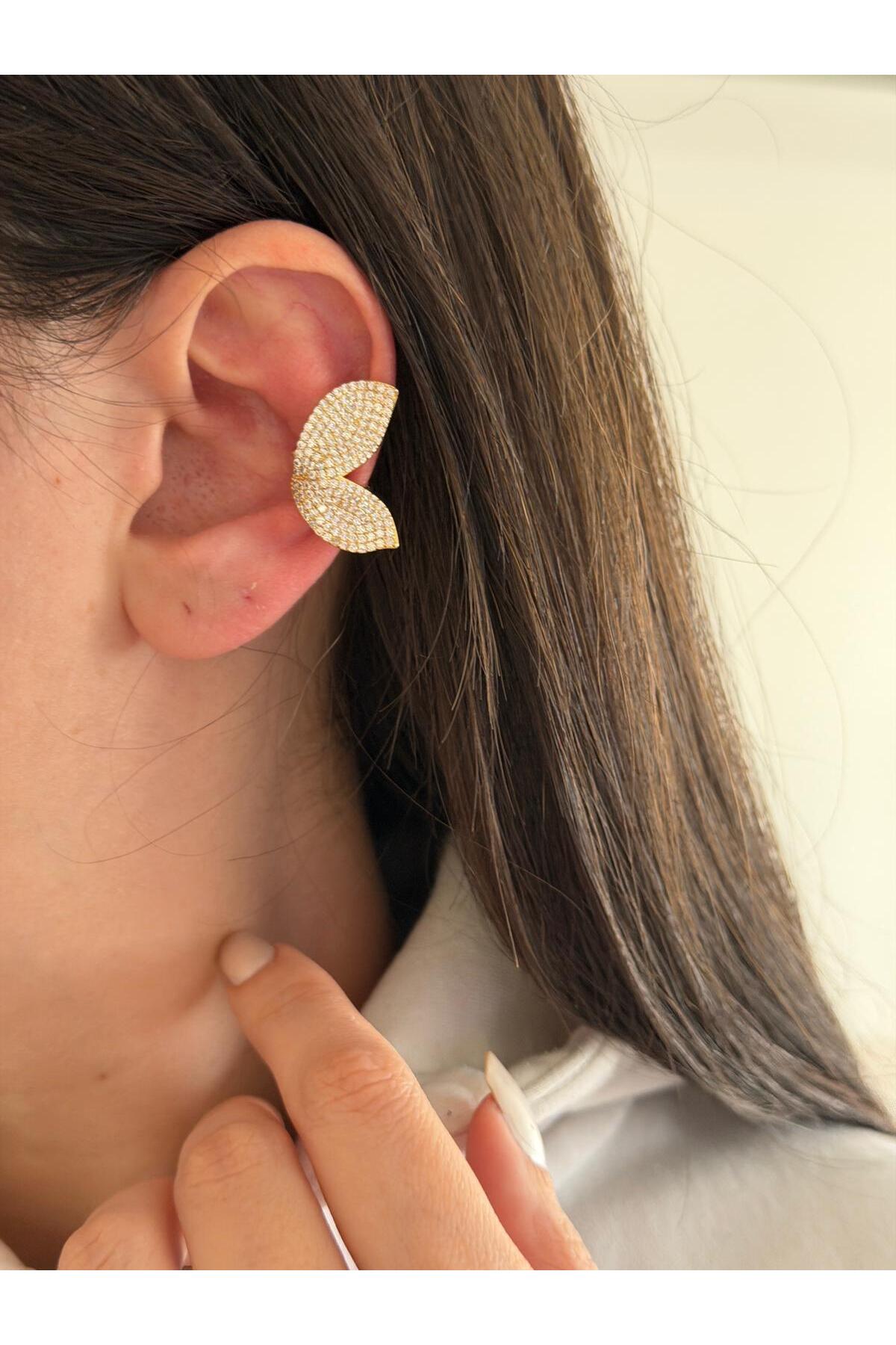 14K Çelik Üzeri Altın Kaplama Özel Seri Kıkırdak Küpe