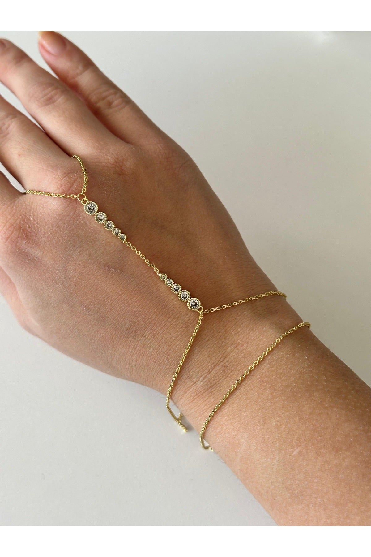 Çelik taş detaylı Şahmeran