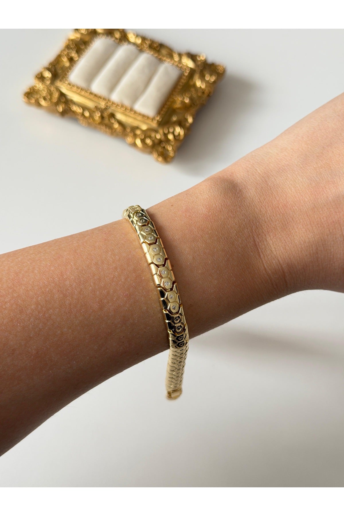 Çelik özel koleksiyon zirkon plaka bileklik