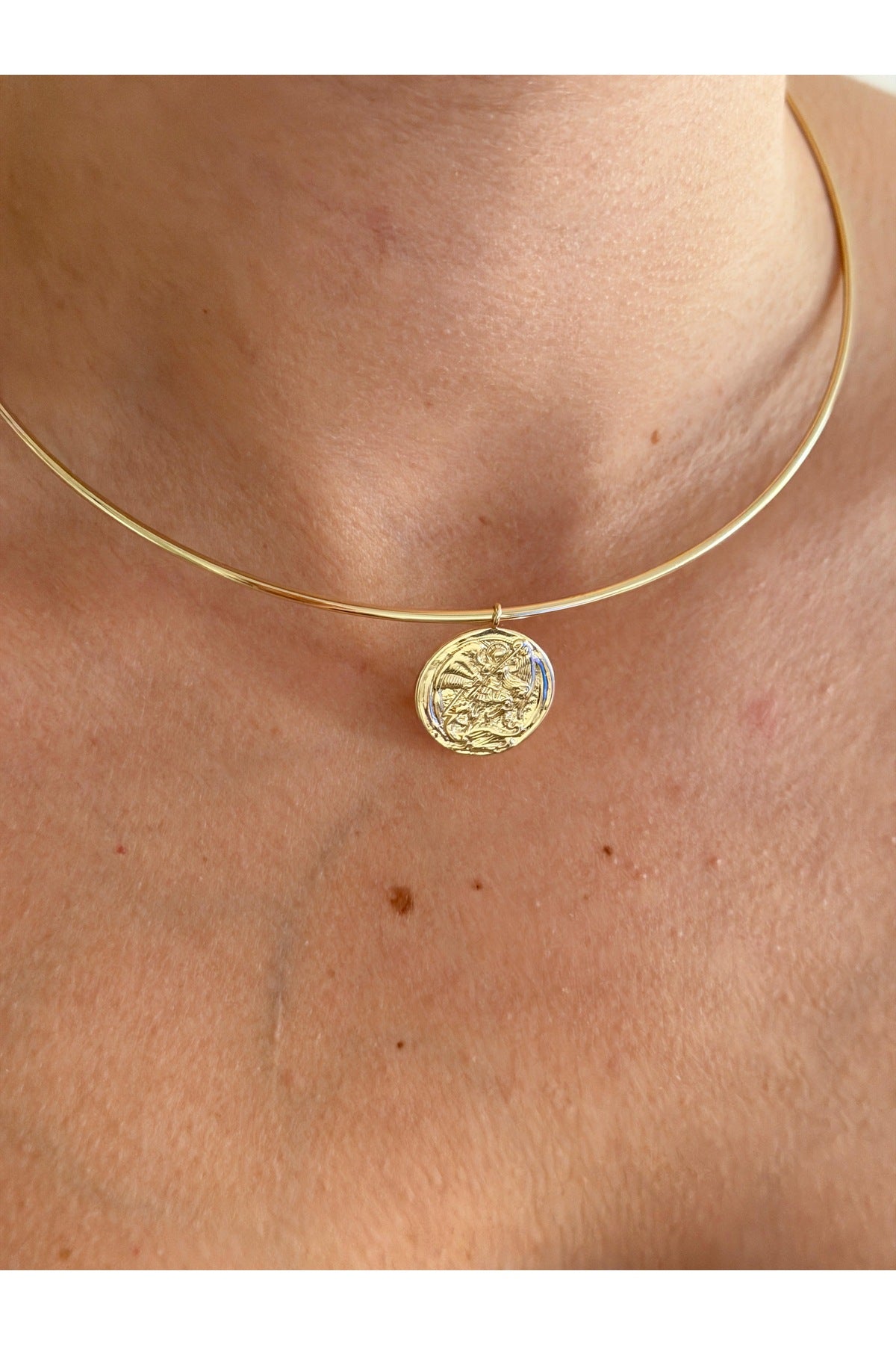 Çelik tasarım madalyon Choker kolye