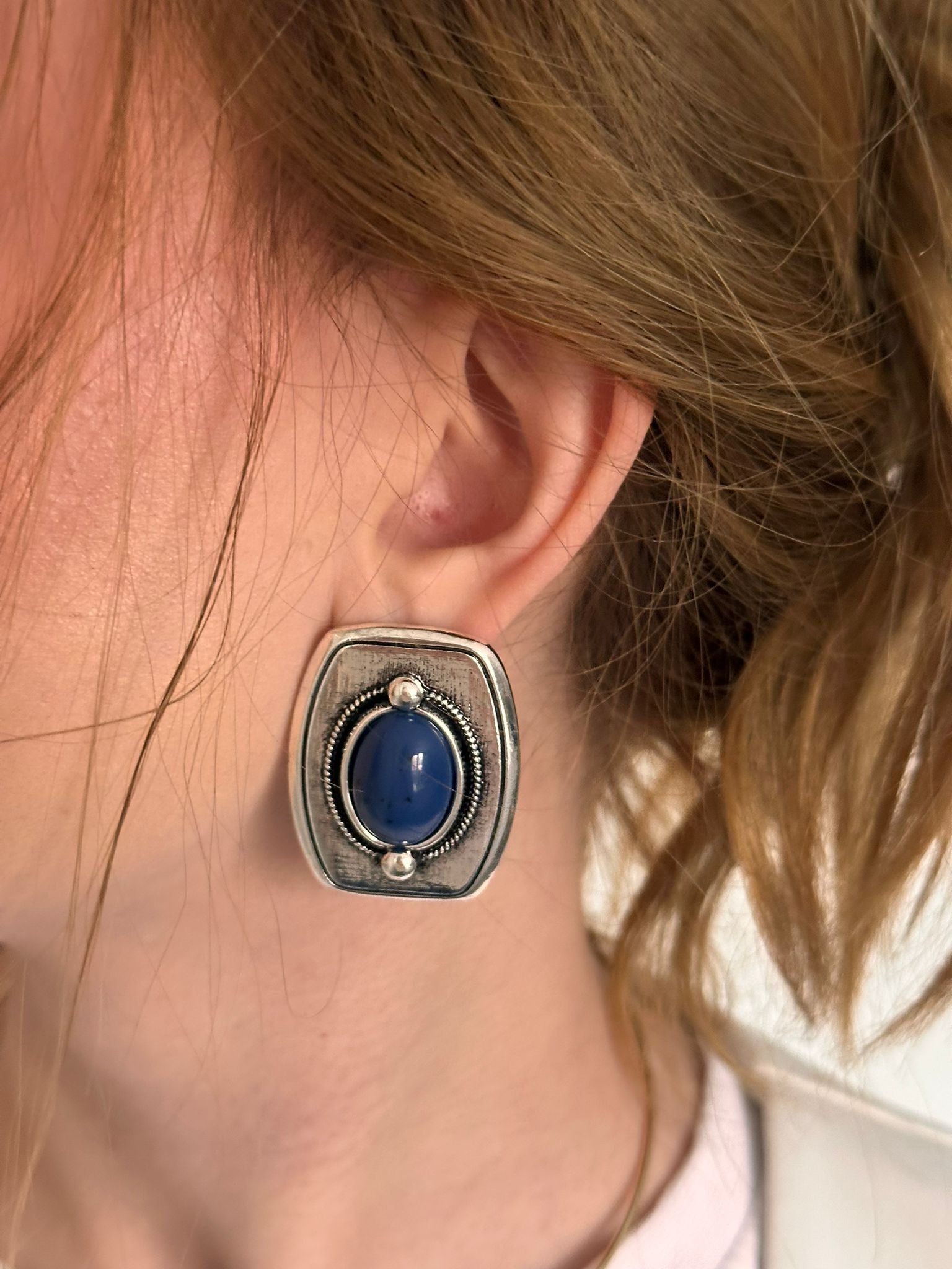 Çelik anita küpe gümüş