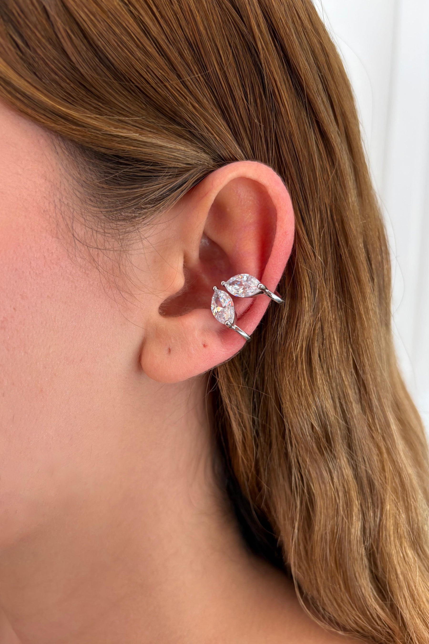 Çelik sıkıştırmalı Papillon Earcuff