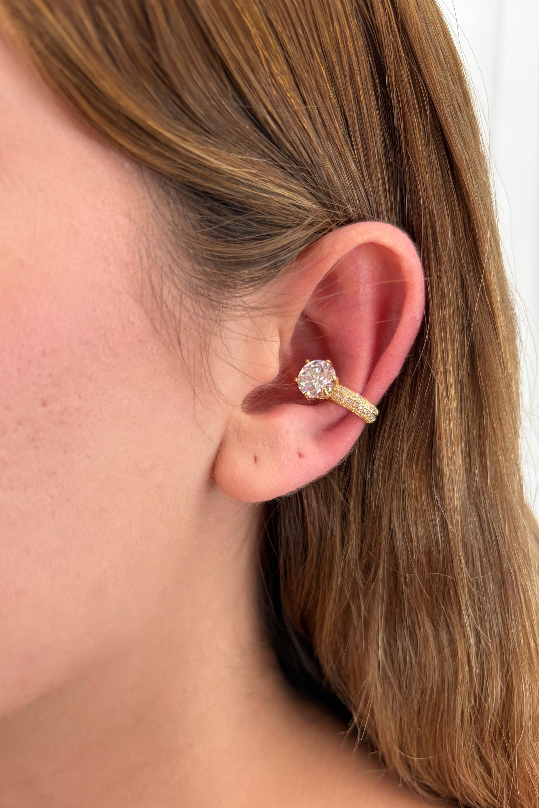 Çelik Sıkıştırmalı Solitaire Earcuff