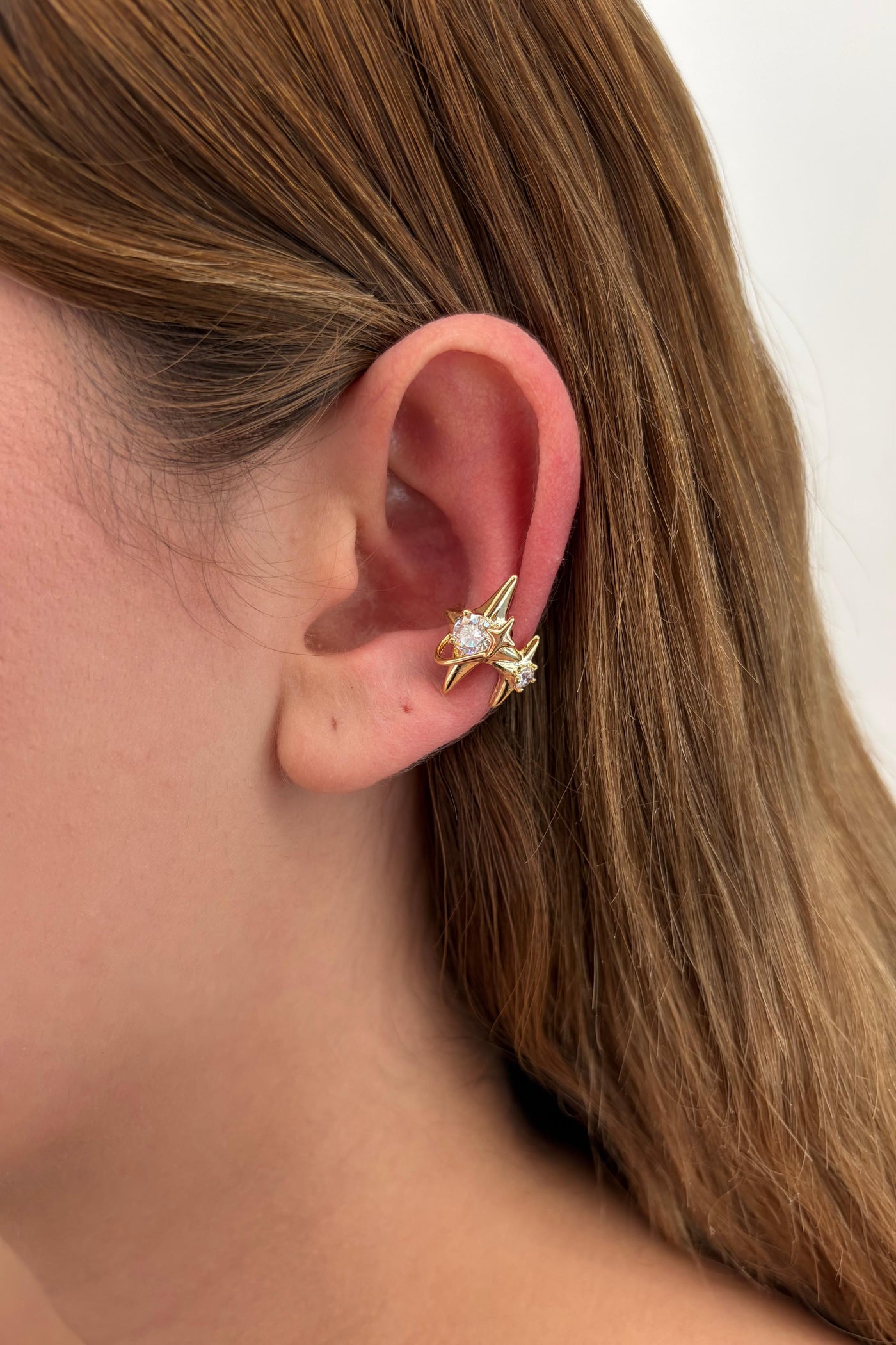 Çelik Sıkıştırmalı Saturna Earcuff