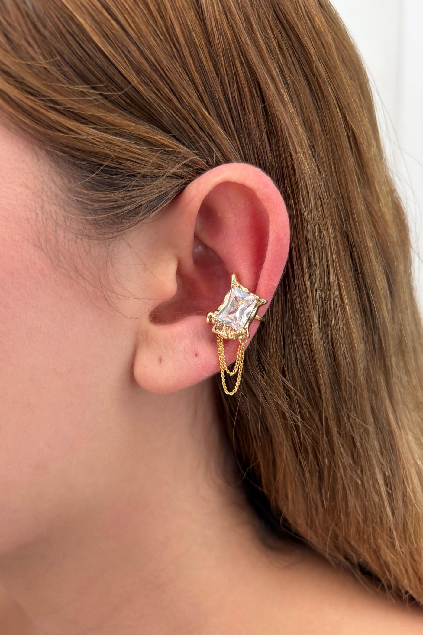 Çelik Sıkıştırmalı Tiara Earcuff