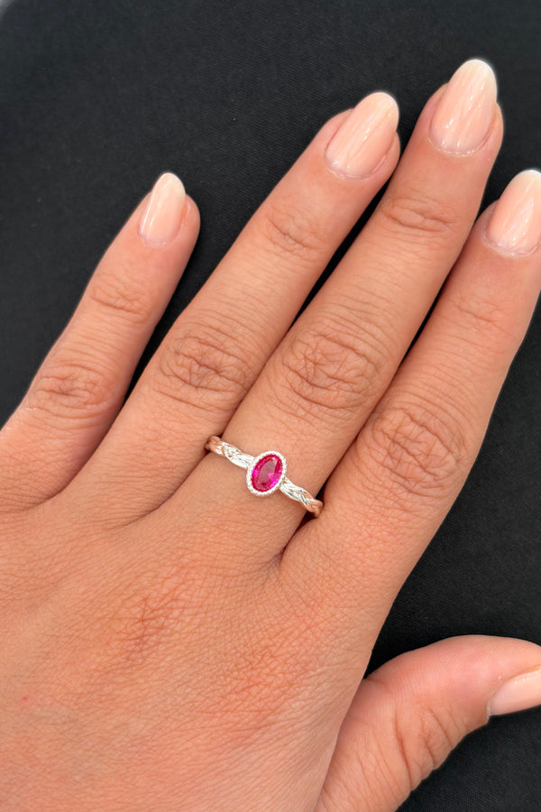 Çelik Elara Oval Taşlı Burgu Yüzük Pembe