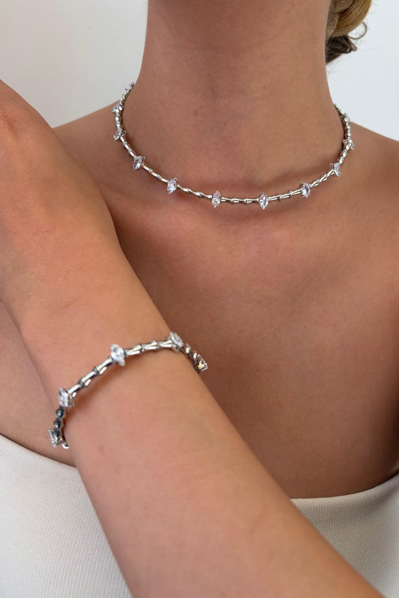 Çelik Özel Seri Markiz Esnek Gümüş Choker ve Bileklik Set