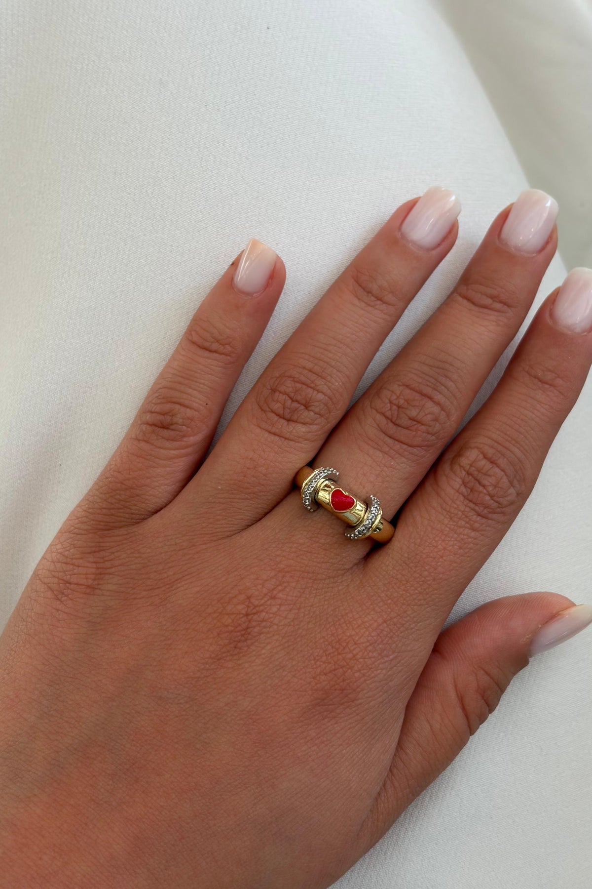 Charm Collection Renkli Taşlı Zirkon Detaylı Çelik Üzeri Altın Kaplama Yüzük ( Ayarlanabilir )