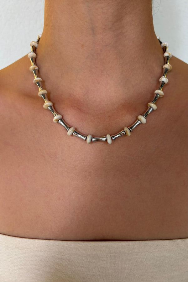 Bamboo Collection Krem Boncuk Detaylı Metal Kolye - Gümüş