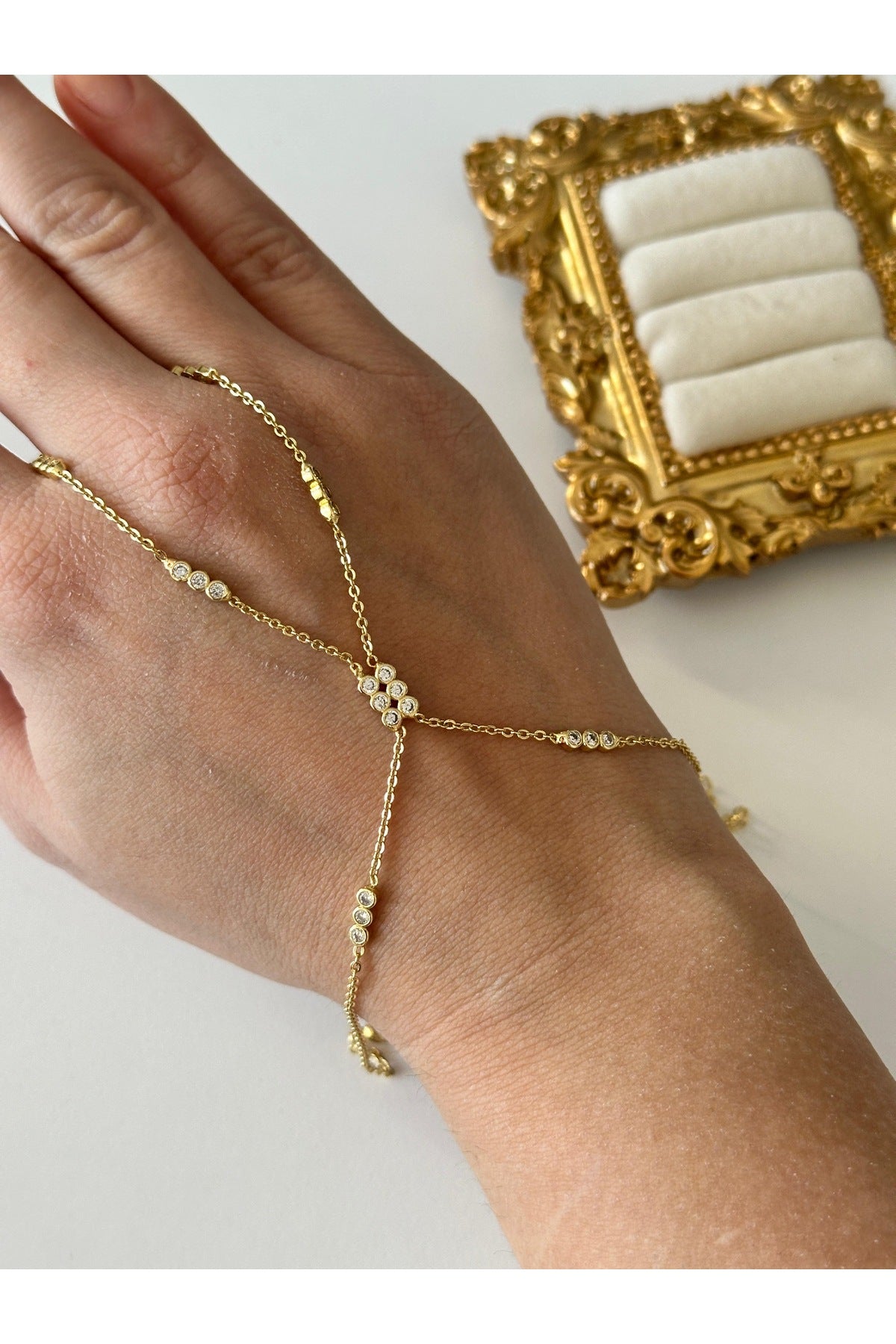 Çelik zirkon taş Şahmeran