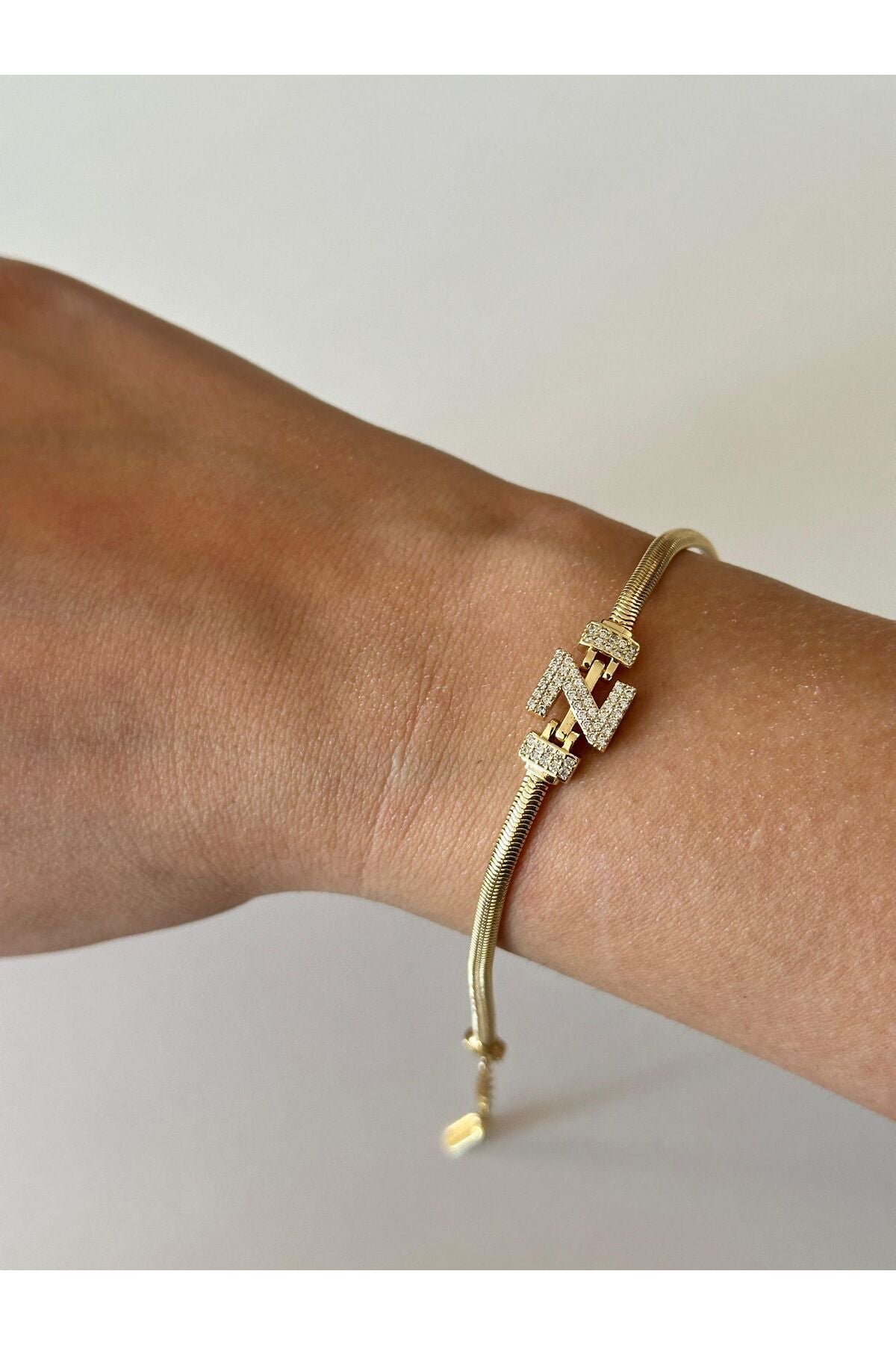 14K Çelik Üzeri Altın Kaplama Kuyumcu İşçiliği Harf Bileklik