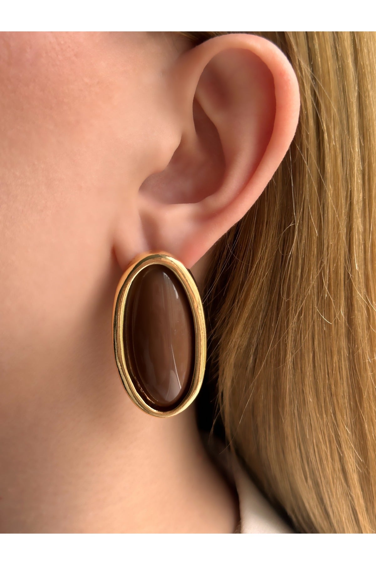 Çelik oval salin küpe