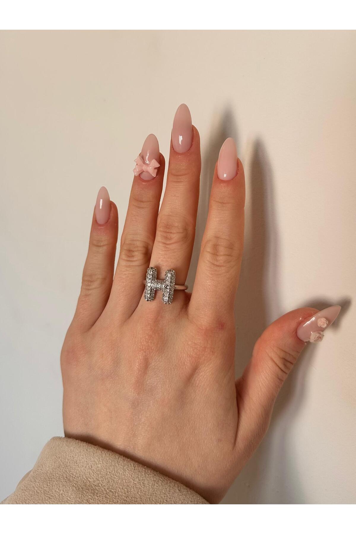 Çelik Üzeri Rodyum Kaplama Harf Yüzük Ayarlanabilir