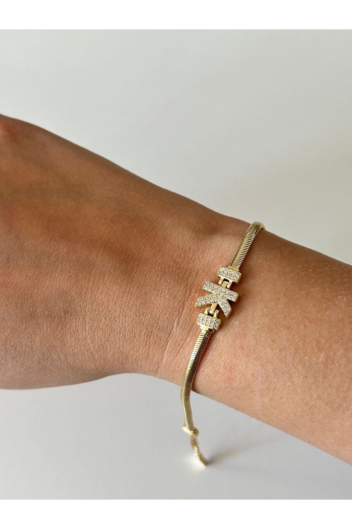 14K Çelik Üzeri Altın Kaplama Kuyumcu İşçiliği Harf Bileklik