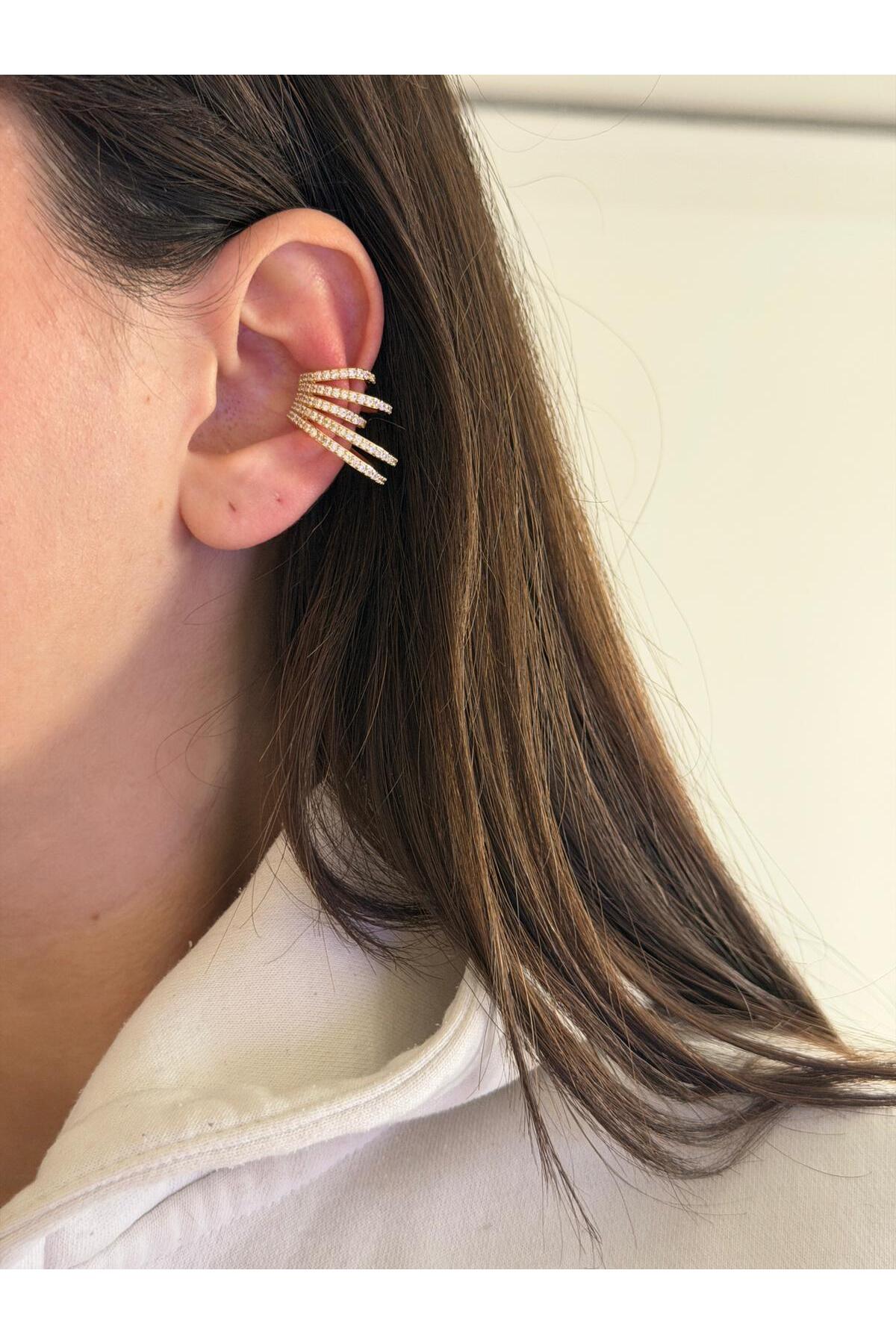 14K Çelik Üzeri Altın Kaplama Özel Seri Kıkırdak Küpe