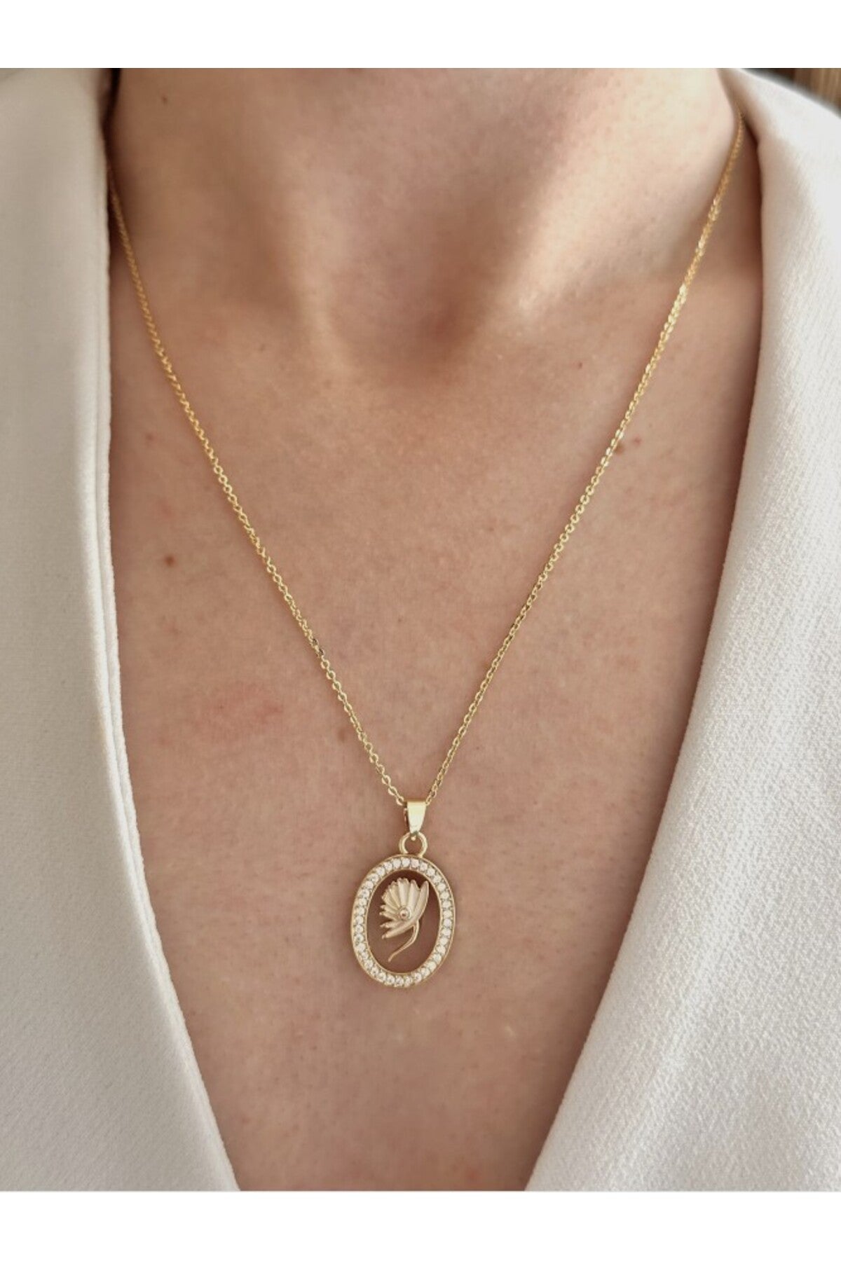 14K Çelik Üzeri Altın Kaplama Cam Çiçek Kolye