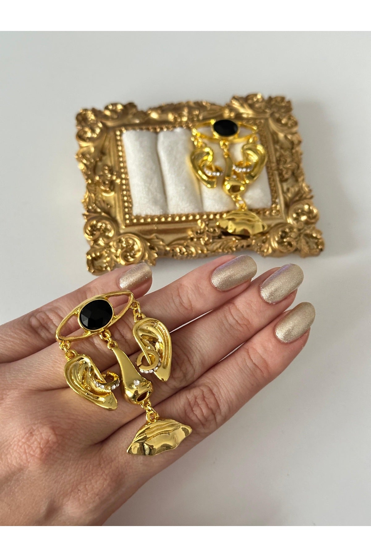 Çelik tasarım gold linda küpe