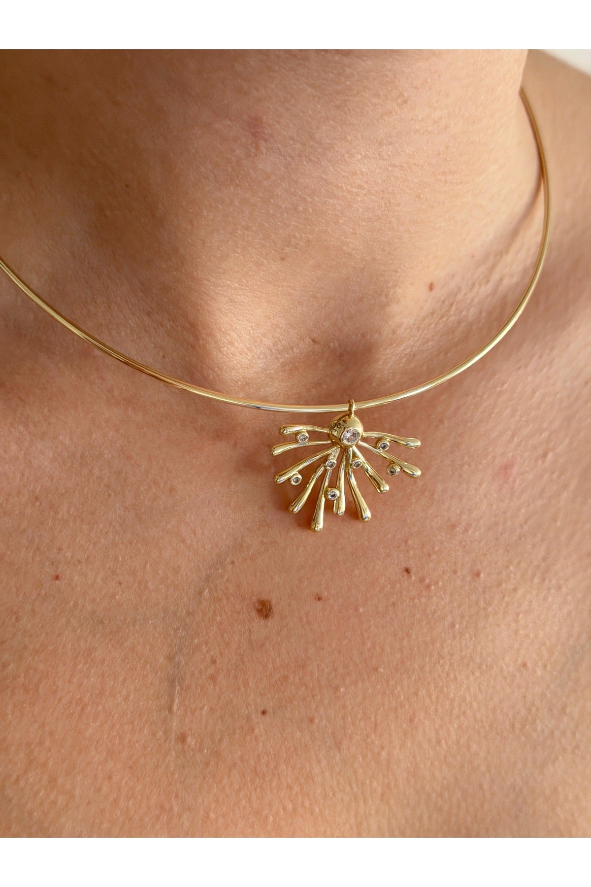 Çelik tasarım Choker kolye