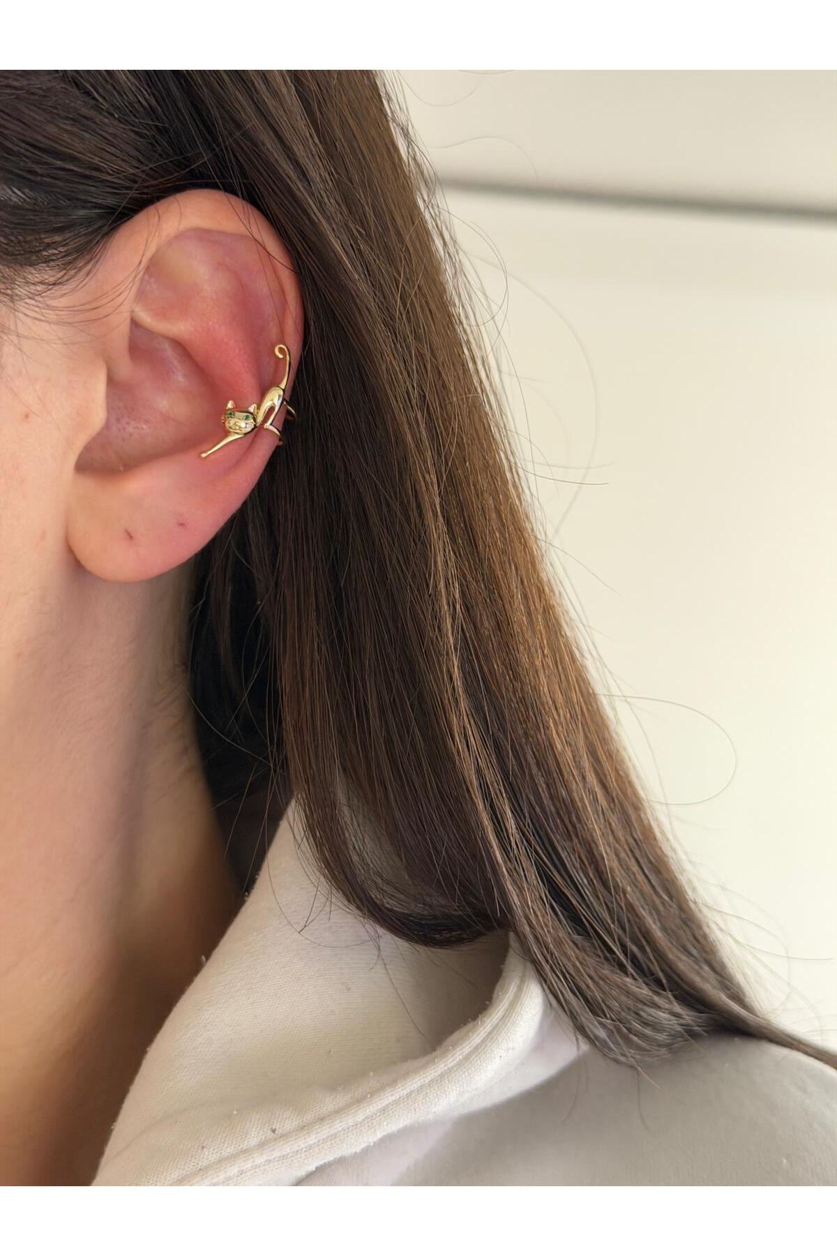 14K Çelik Üzeri Altın Kaplama Özel Seri Kıkırdak Küpe