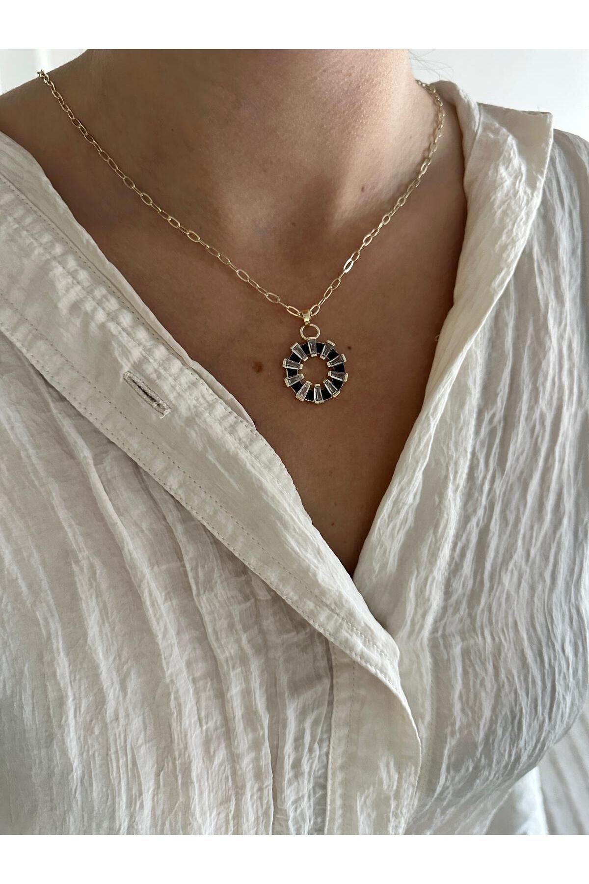 14K Çelik Üzeri Altın Kaplama Siyah Mix Zirkon Taşlı Kolye