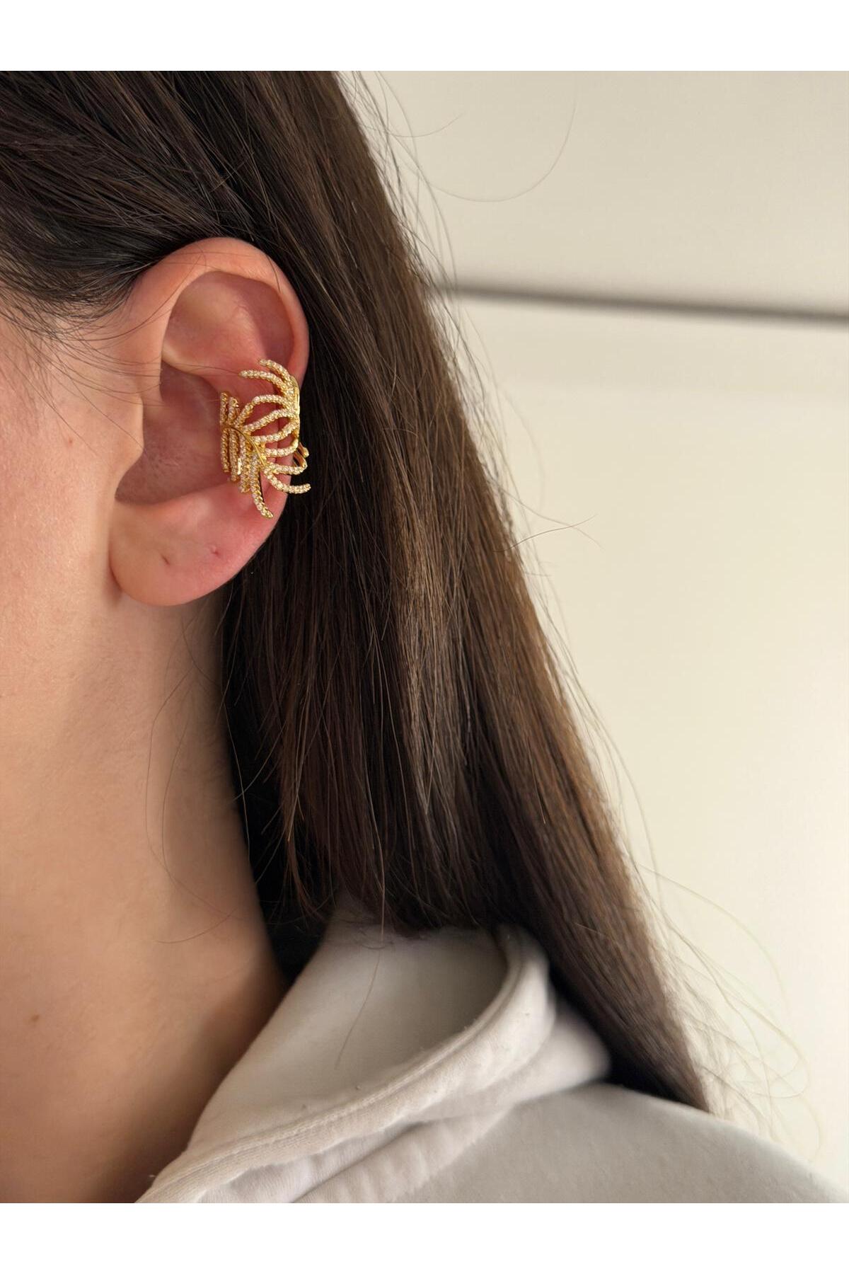 14K Çelik Üzeri Altın Kaplama Özel Seri Kıkırdak Küpe