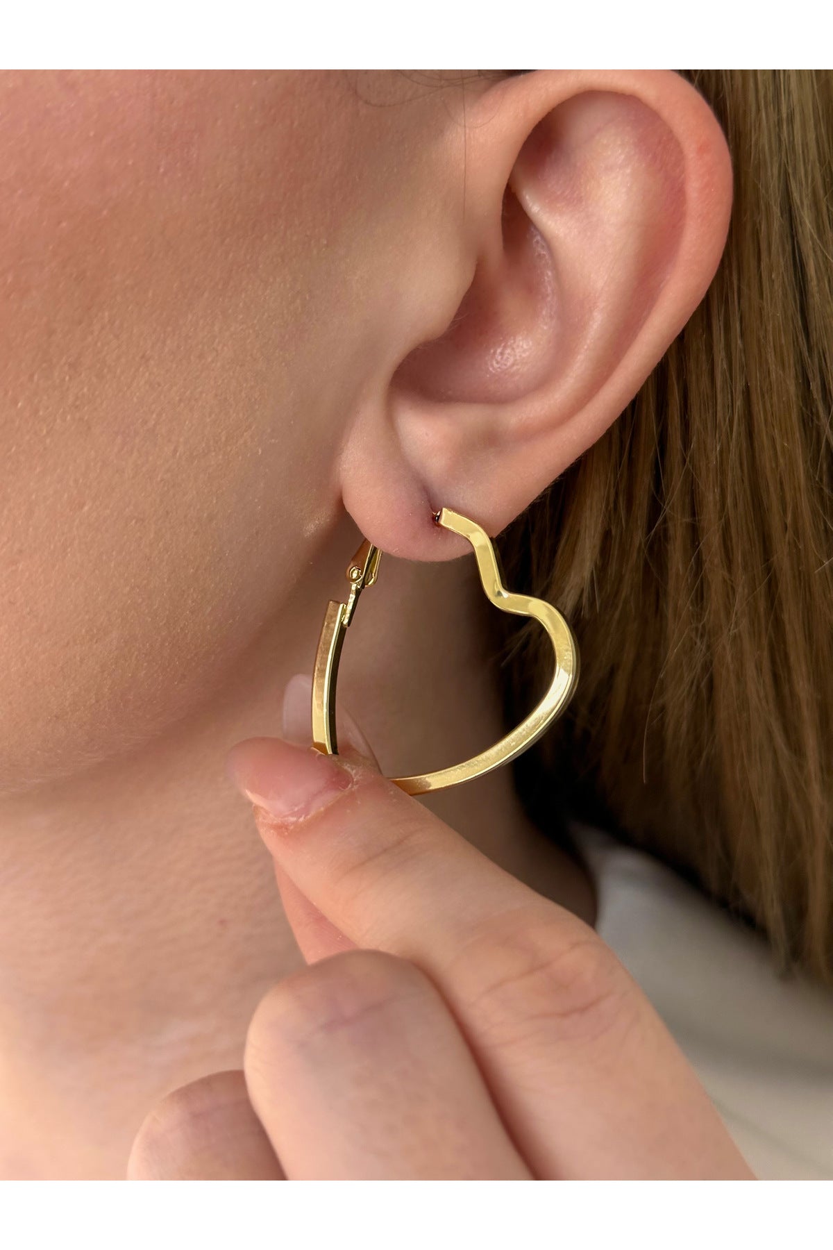 Çelik özel seri kalp küpe