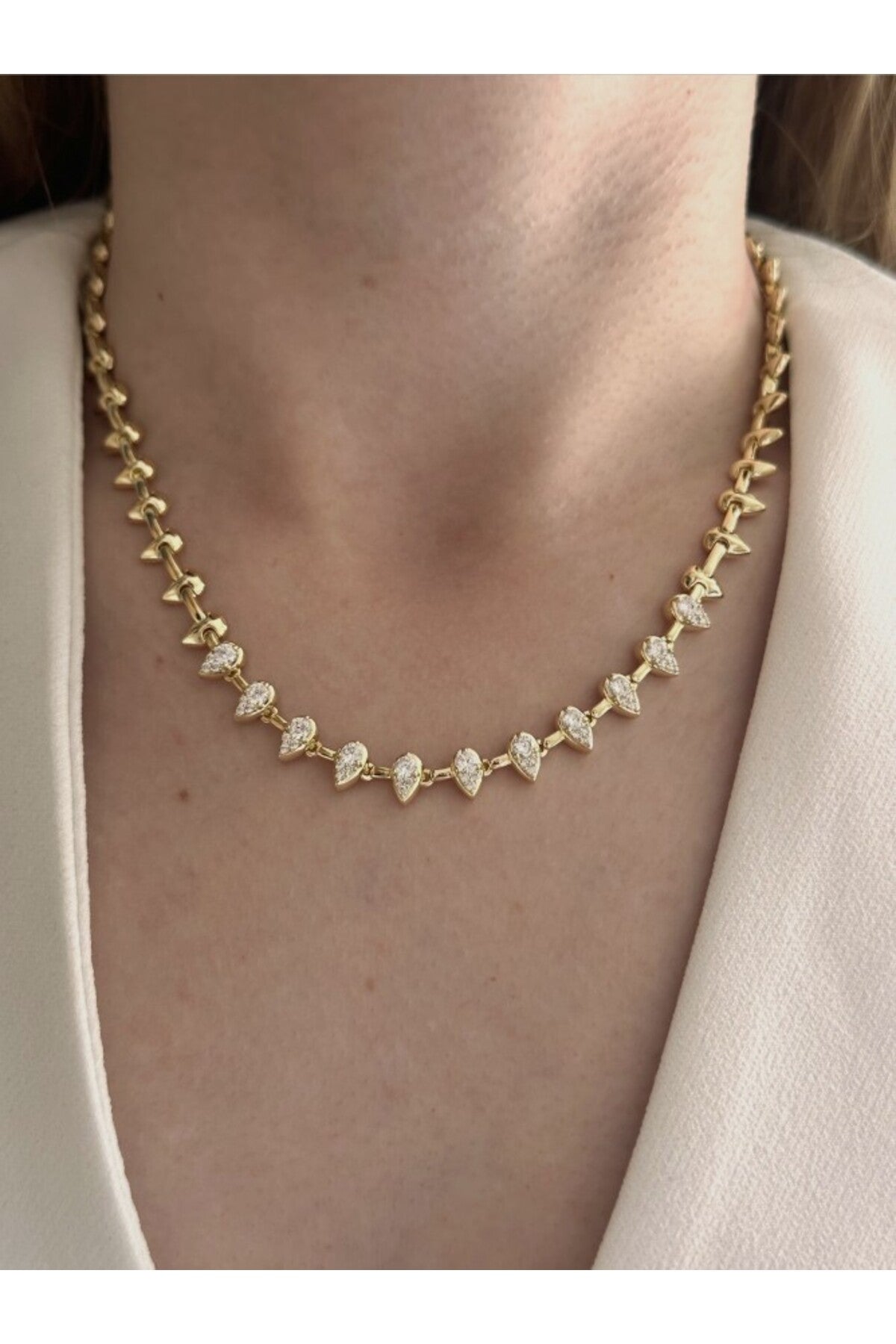 14K Çelik Üzeri Altın Kaplama Vip Sivri Zirkon Taş Kolye