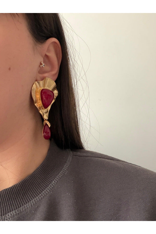 Çelik gold mat plaka detaylı bordo siny küpe
